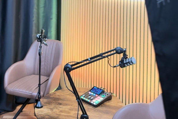 Studio 14